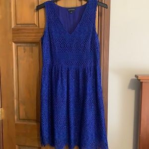 V neck lace dress with pockets